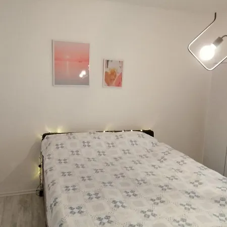 Shine Family سراييفو